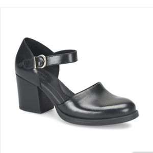Born Haida Black Block Heel Shoes